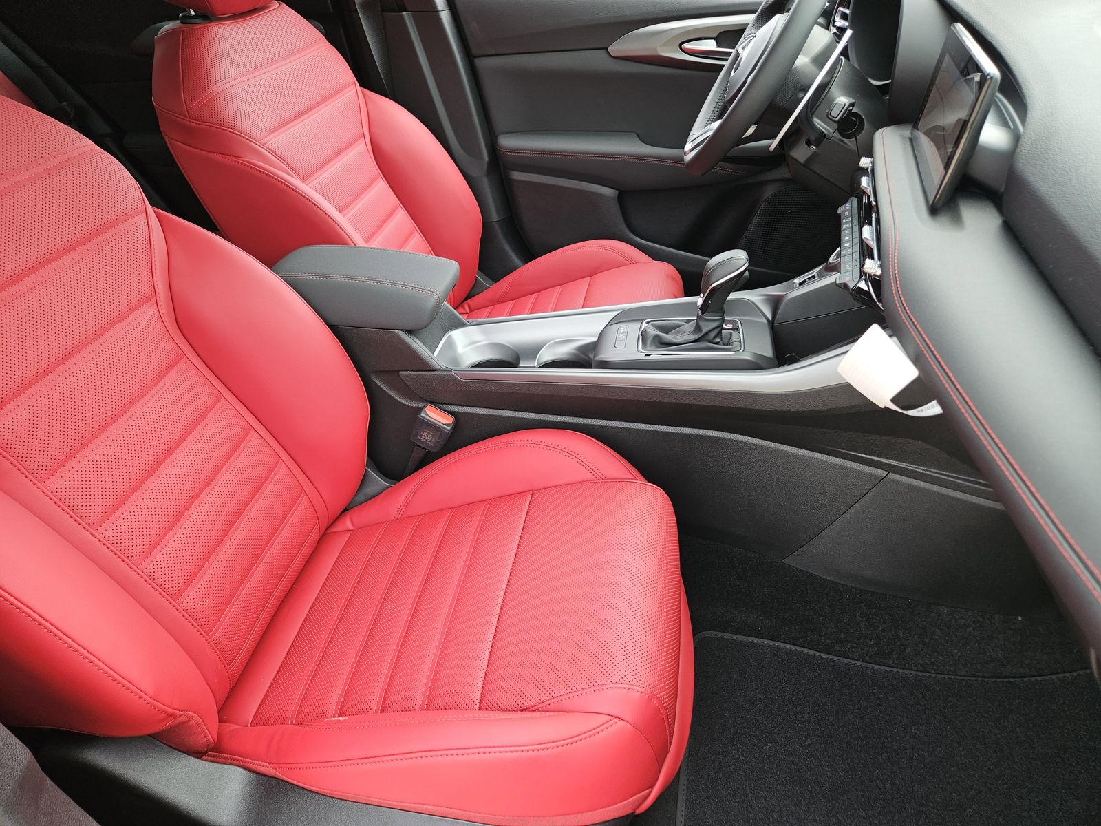 New 2025 Gray Cray Dodge R/T PLUS EAWD image 16