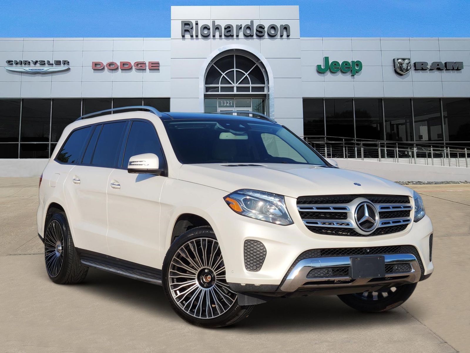 Designo Diamond White Metallic 2017 Mercedes-Benz GLS SUV / Crossover All-Wheel Drive 9-Speed Automatic