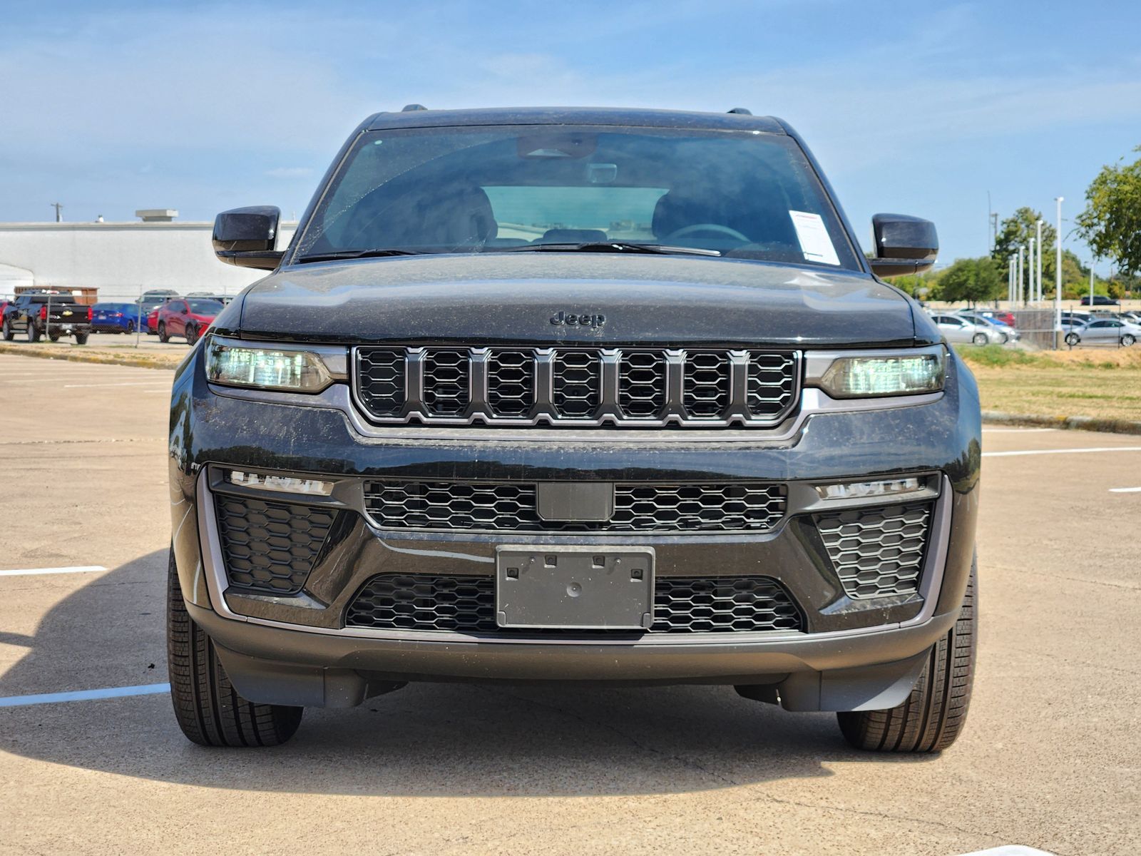 New 2026 Diamond Black Crystal Pearlcoat Jeep LIMITED 4X2 image 7