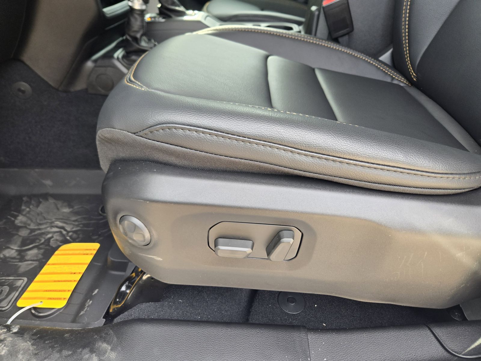 New 2026 Bright White Jeep TEXAS TRAIL 4X4 image 28