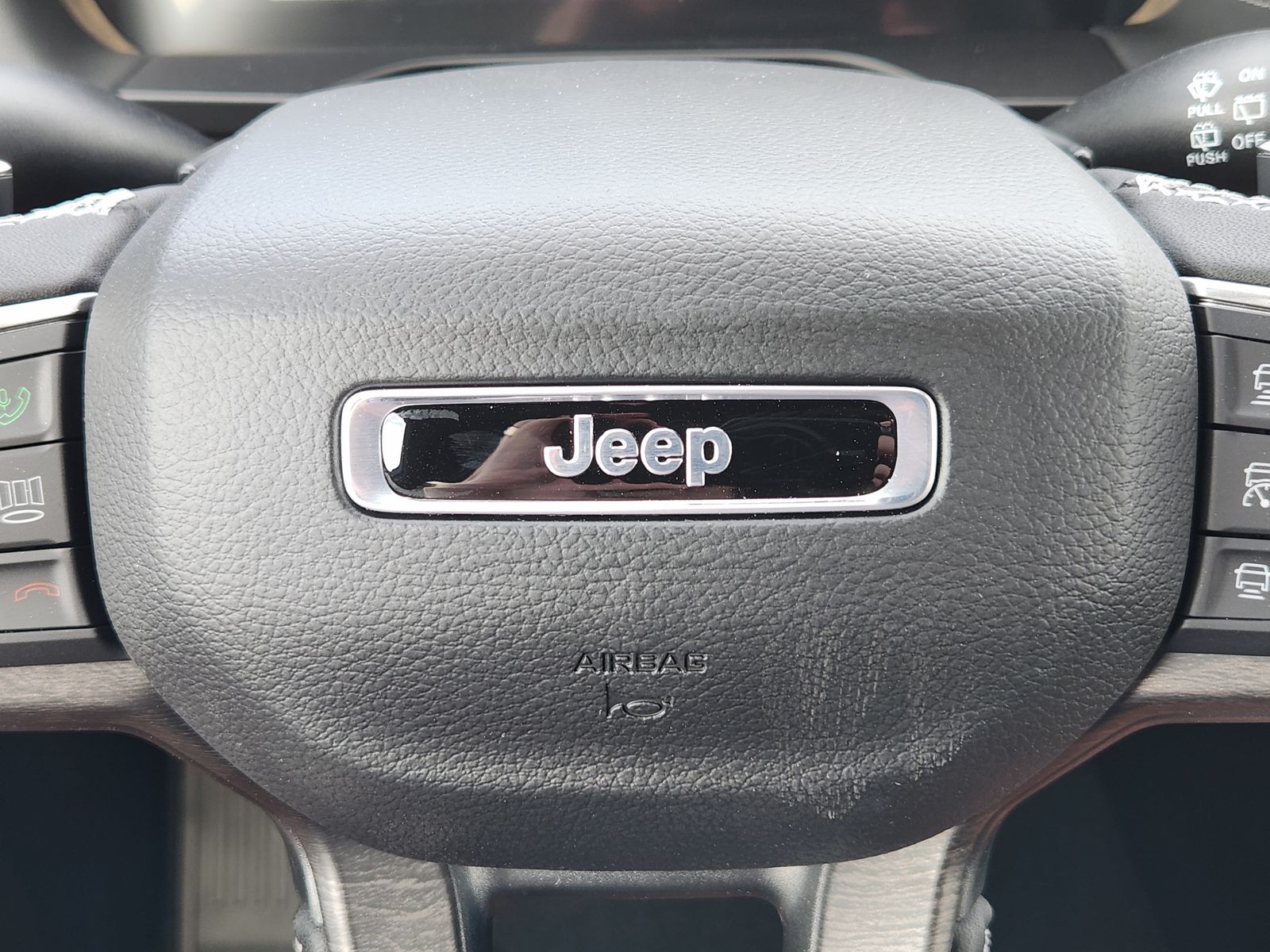 New 2026 Bright White Jeep L LIMITED RESERVE 4X4 image 38