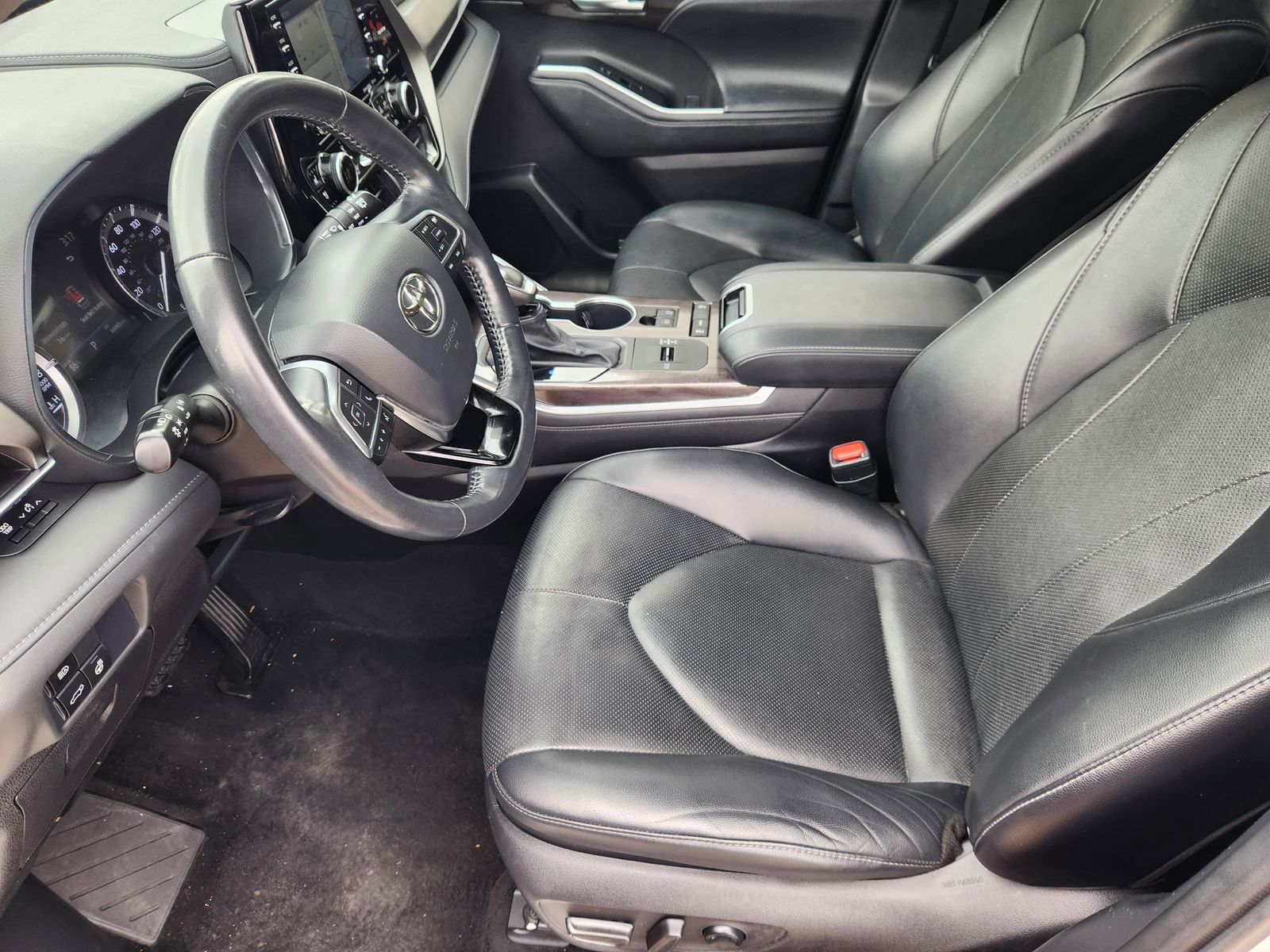 Used 2020 Celestial Silver Toyota Limited image 20