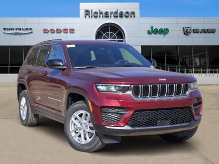 2025 Jeep Grand Cherokee LAREDO X 4X4 Sport Utility