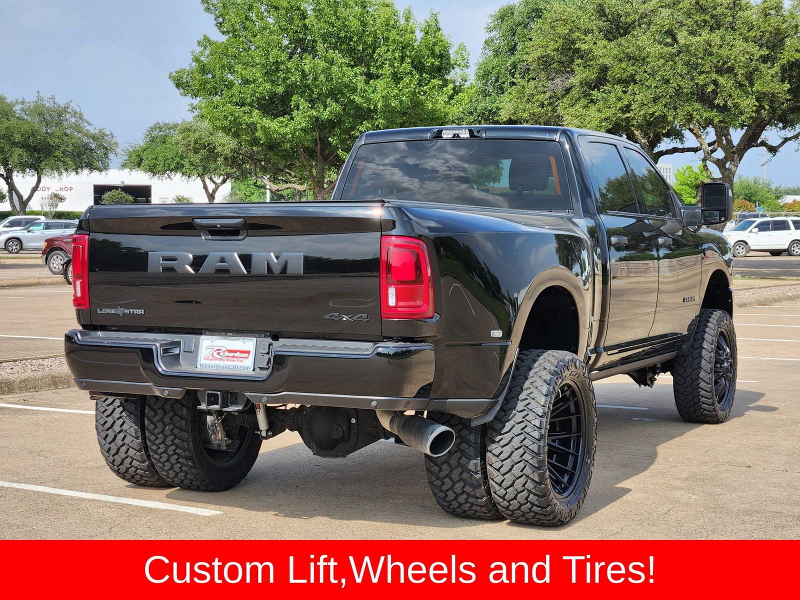 New 2026 Diamond Black Crystal Pearlcoat Ram LONE STAR CREW CAB 4X4 8
