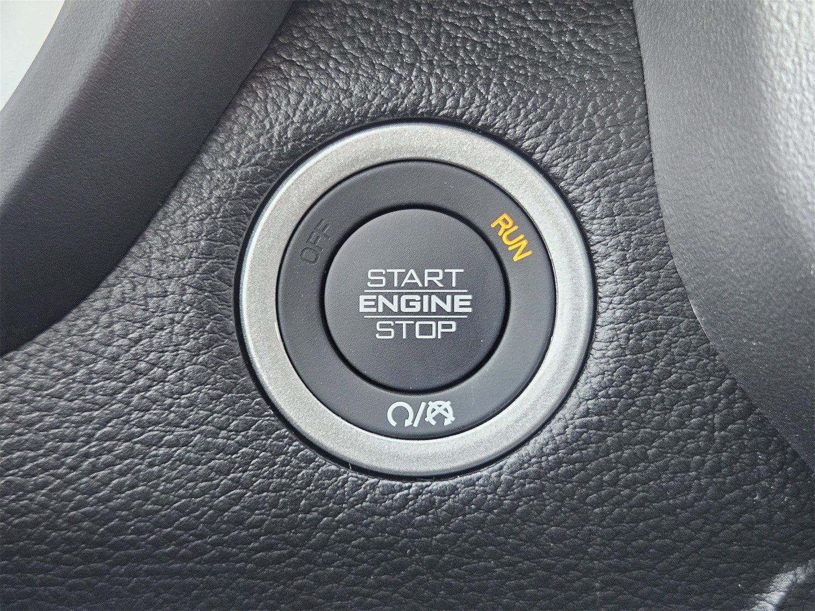 New 2026 Diamond Black Crystal Pearlcoat Ram LONE STAR CREW CAB 4X4 5