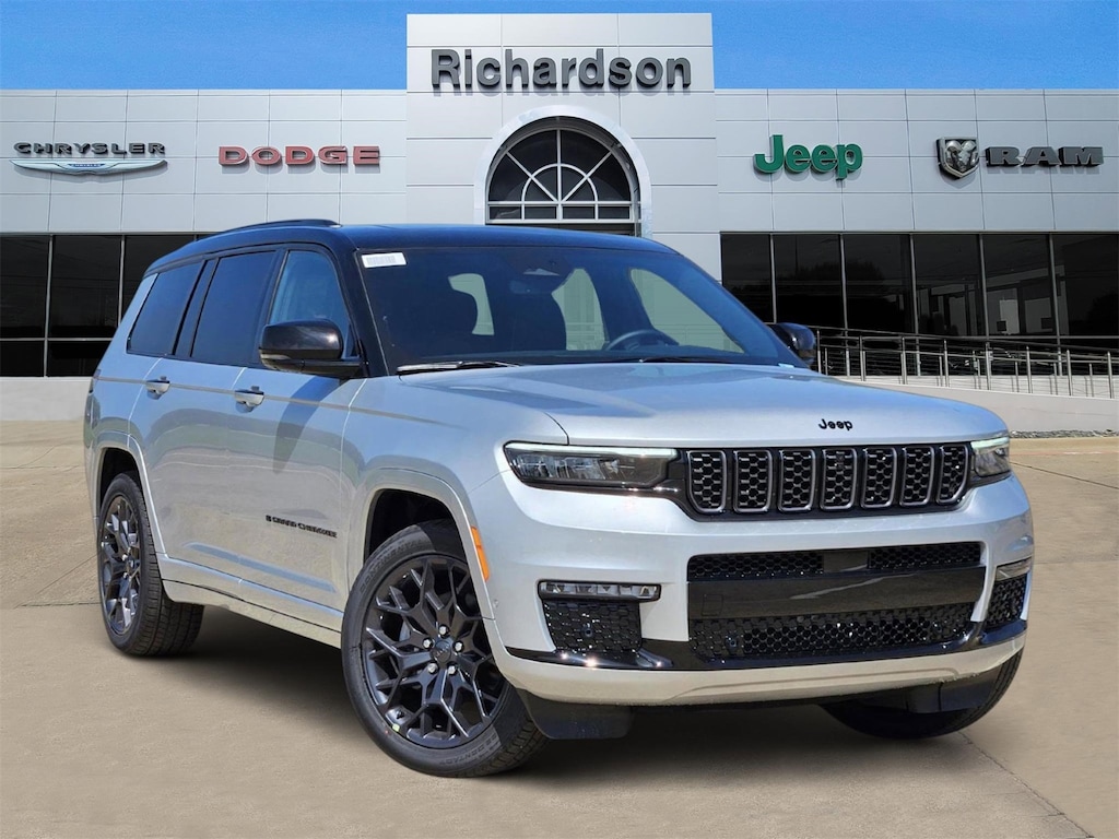 New 2025 Jeep Grand Cherokee L L SUMMIT 4X4 Sport Utility