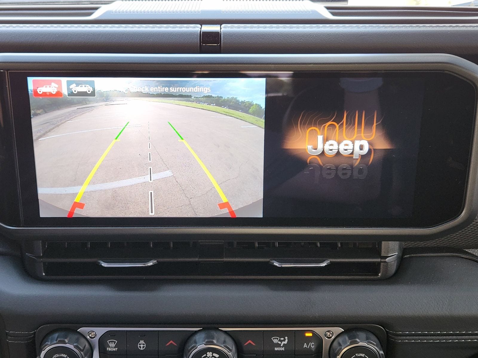 New 2026 41 Jeep 4-DOOR MOAB 392 image 27