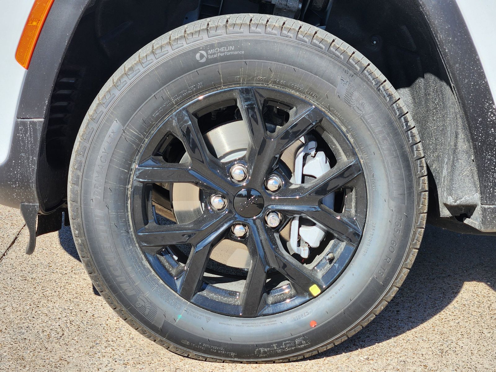 New 2026 Bright White Jeep LAREDO ALTITUDE 4X4 image 10