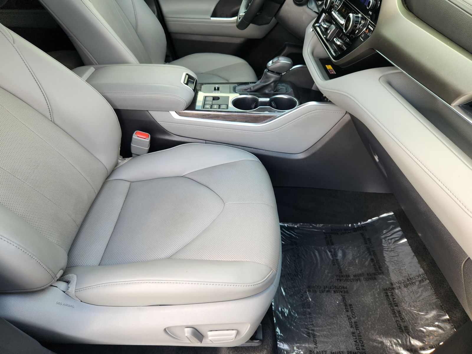 Used 2025 Cypress Toyota Limited image 21