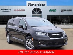 2026 Chrysler Pacifica SELECT AWD Passenger Van