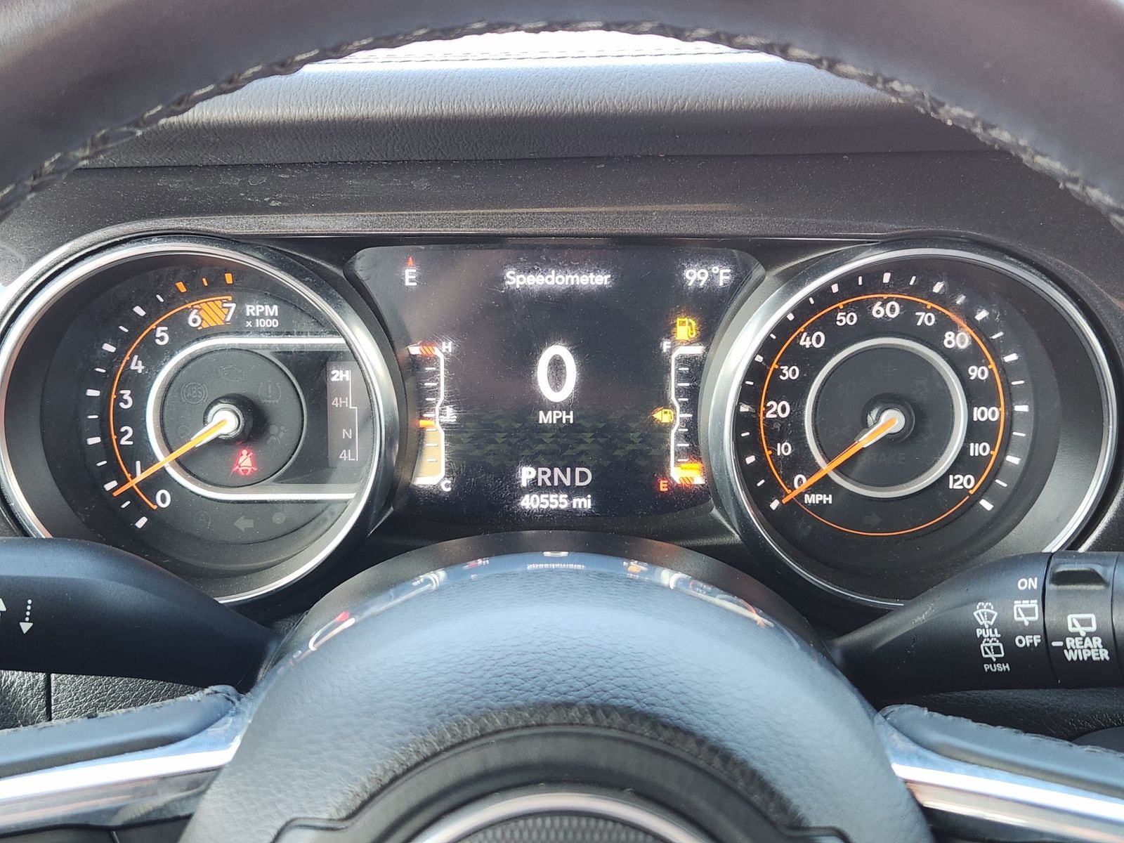 Used 2022 Bright White Jeep Unlimited Sahara image 22
