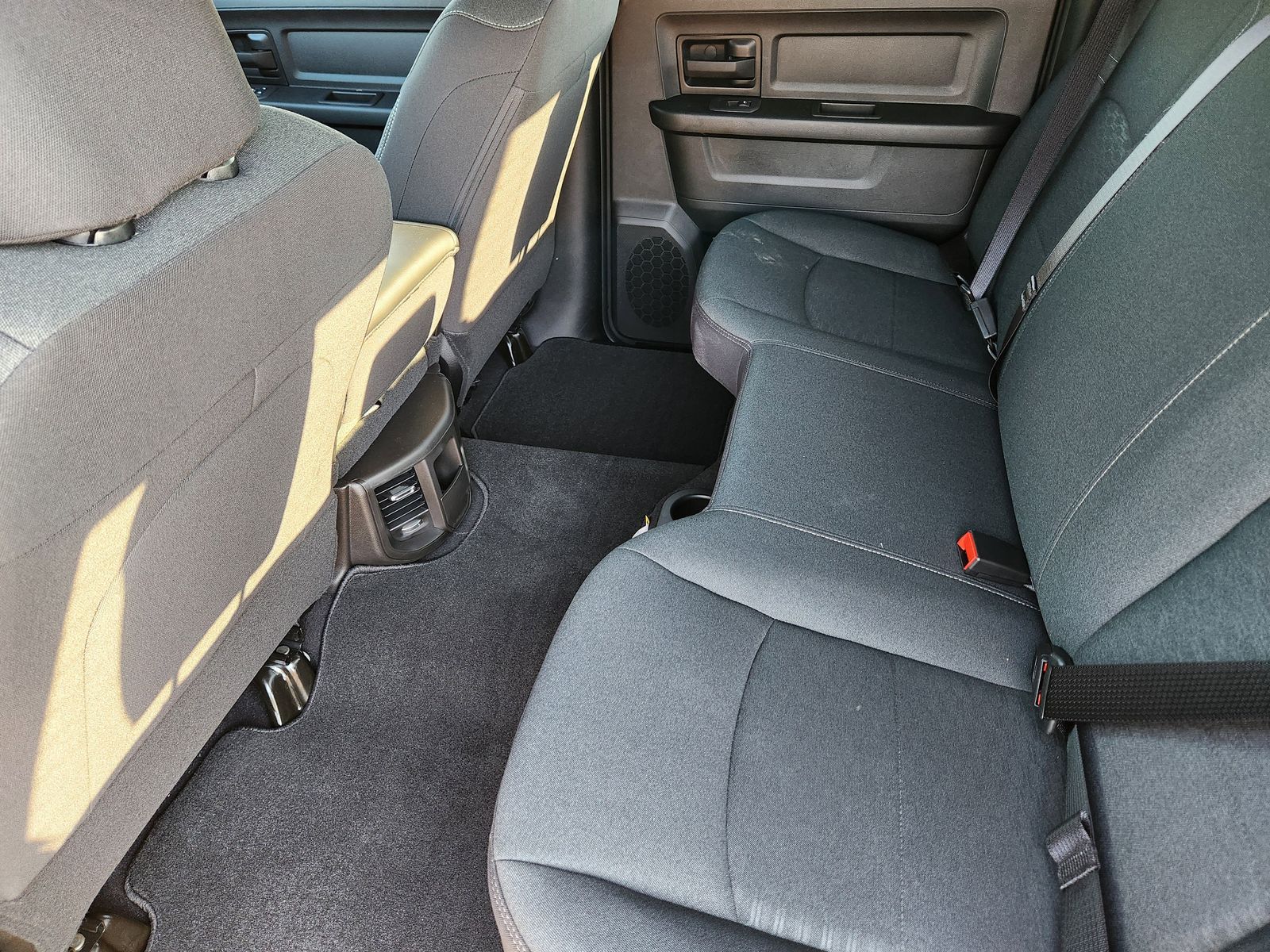 New 2026 Diamond Black Crystal Pearlcoat Ram TRADESMAN CREW CAB 4X4 6