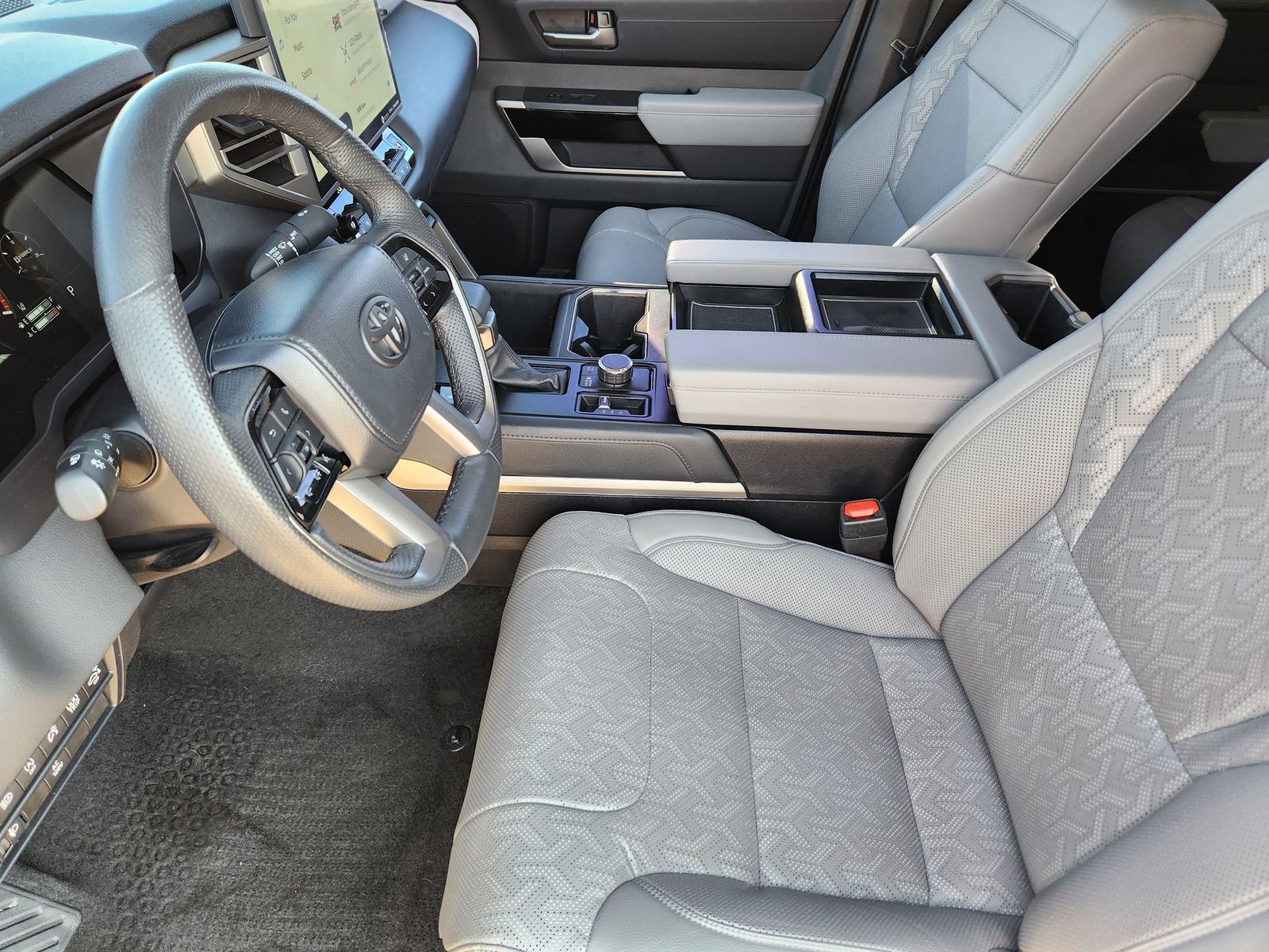 Used 2024 Lunar Rock Toyota Limited image 24