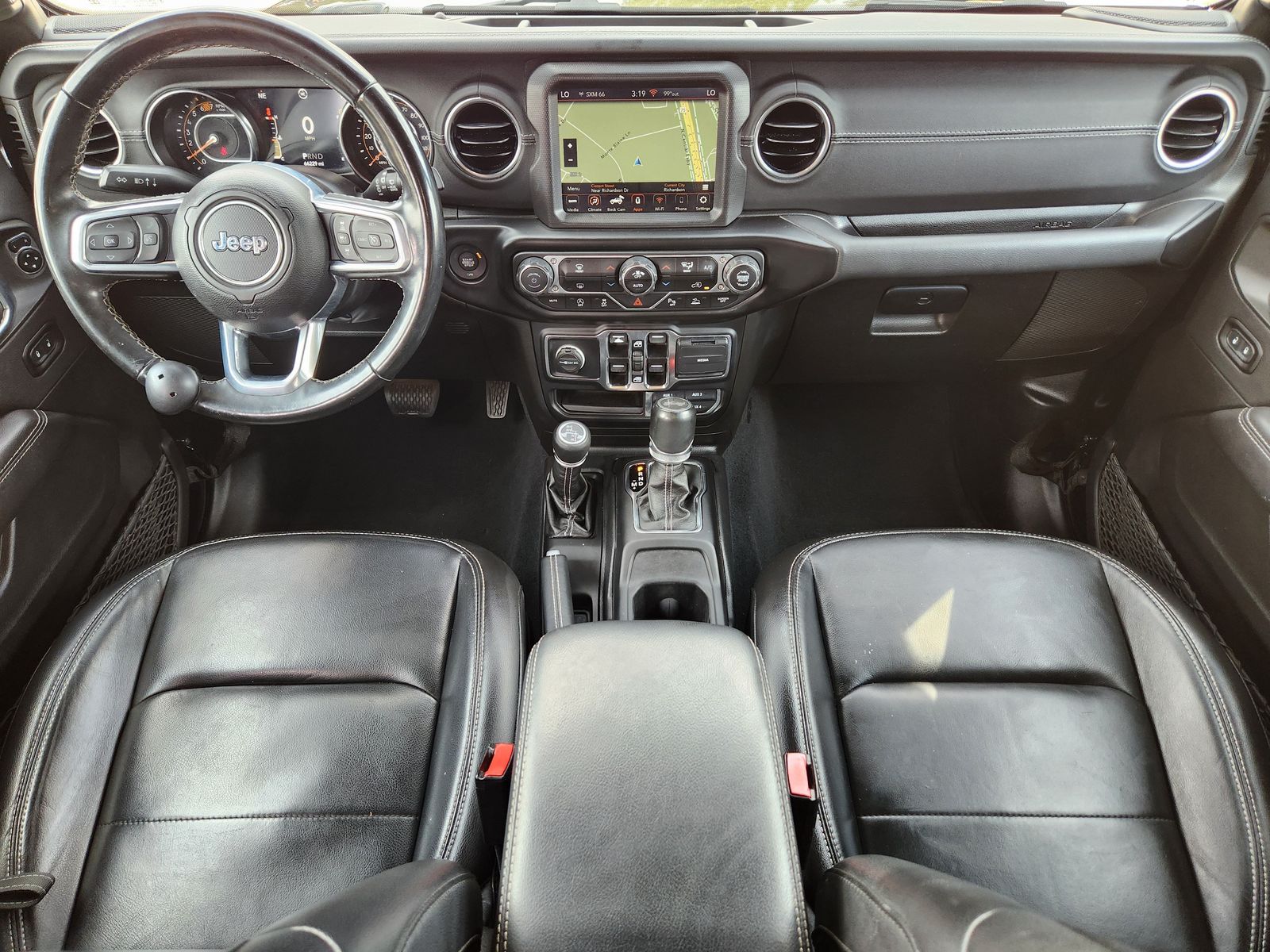 Used 2022 Black Jeep Unlimited Sahara image 34