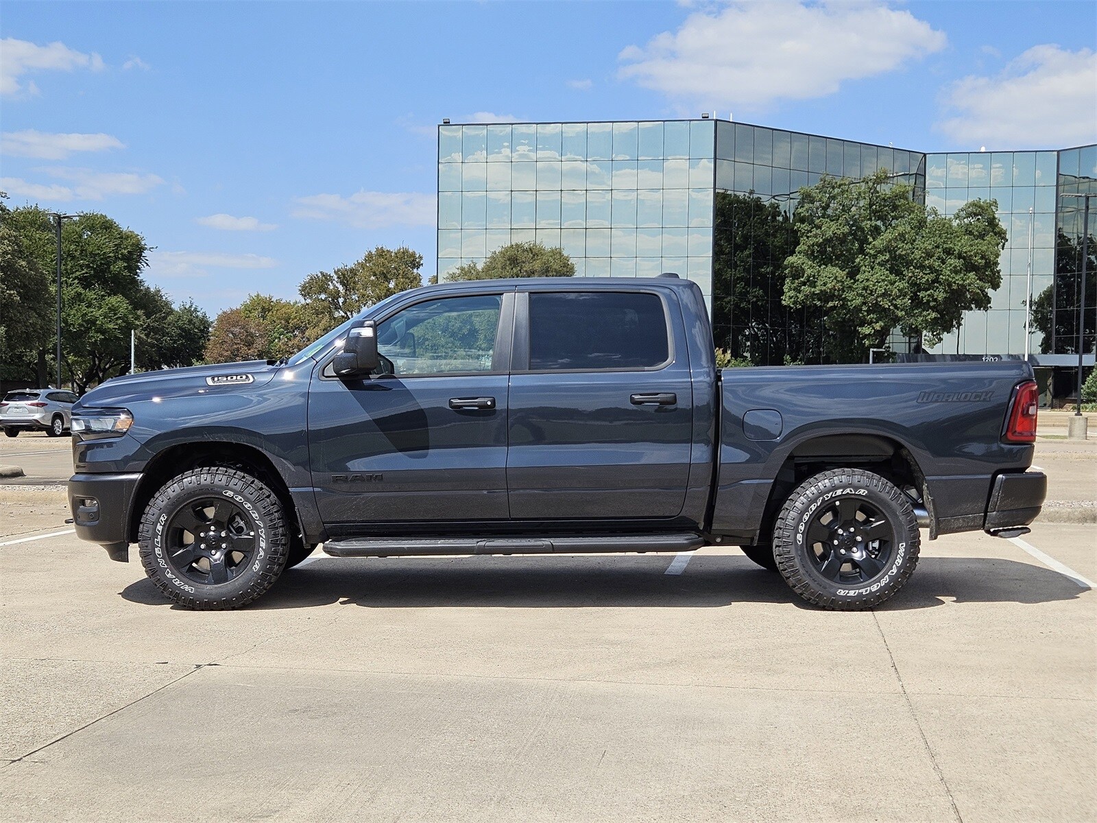 2026 Ram 1500 Warlock photo 2