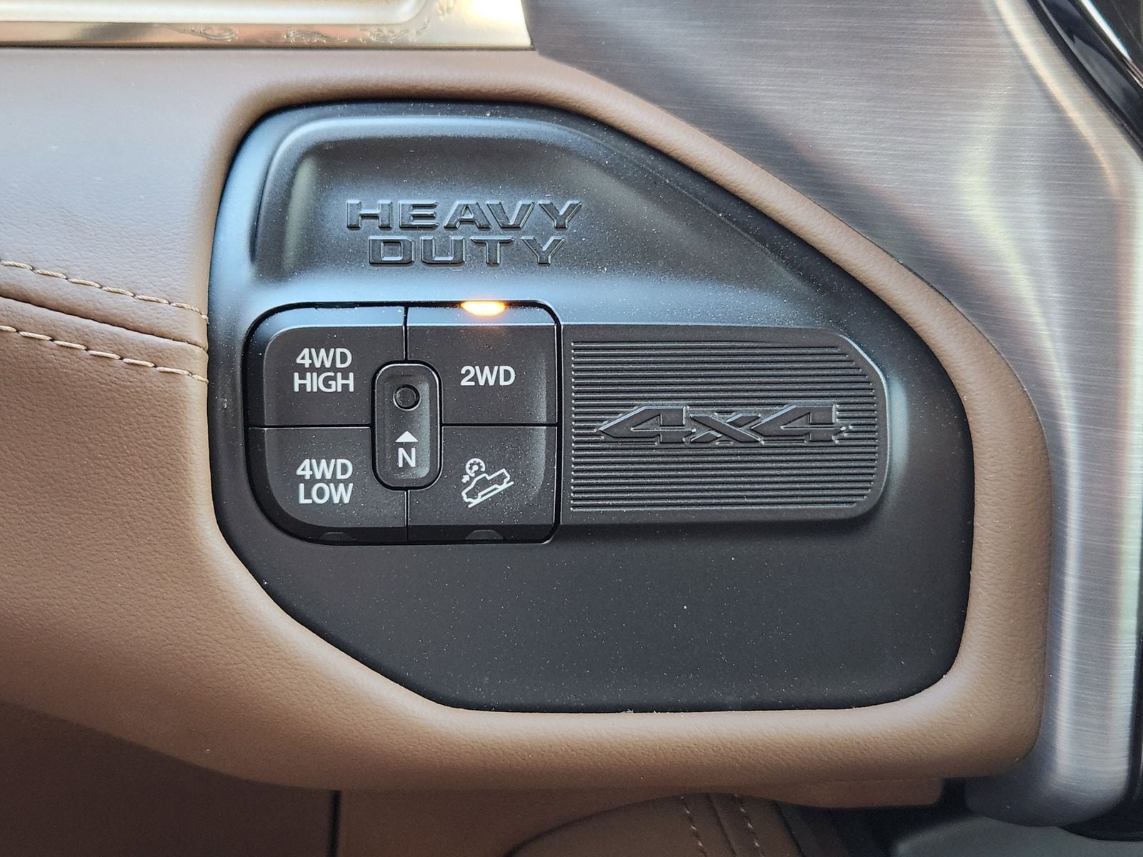 Used 2022 Diamond Black Crystal Pearlcoat Ram Longhorn image 32