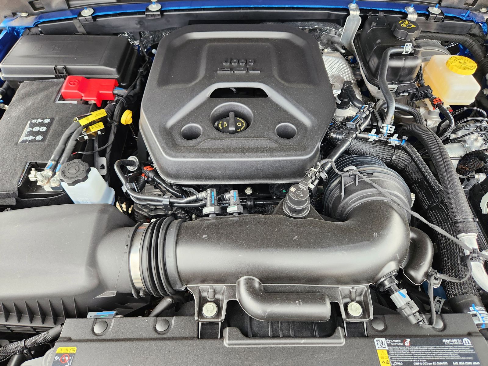 New 2026 Hydro Blue Pearlcoat Jeep 2-DOOR SPORT image 40