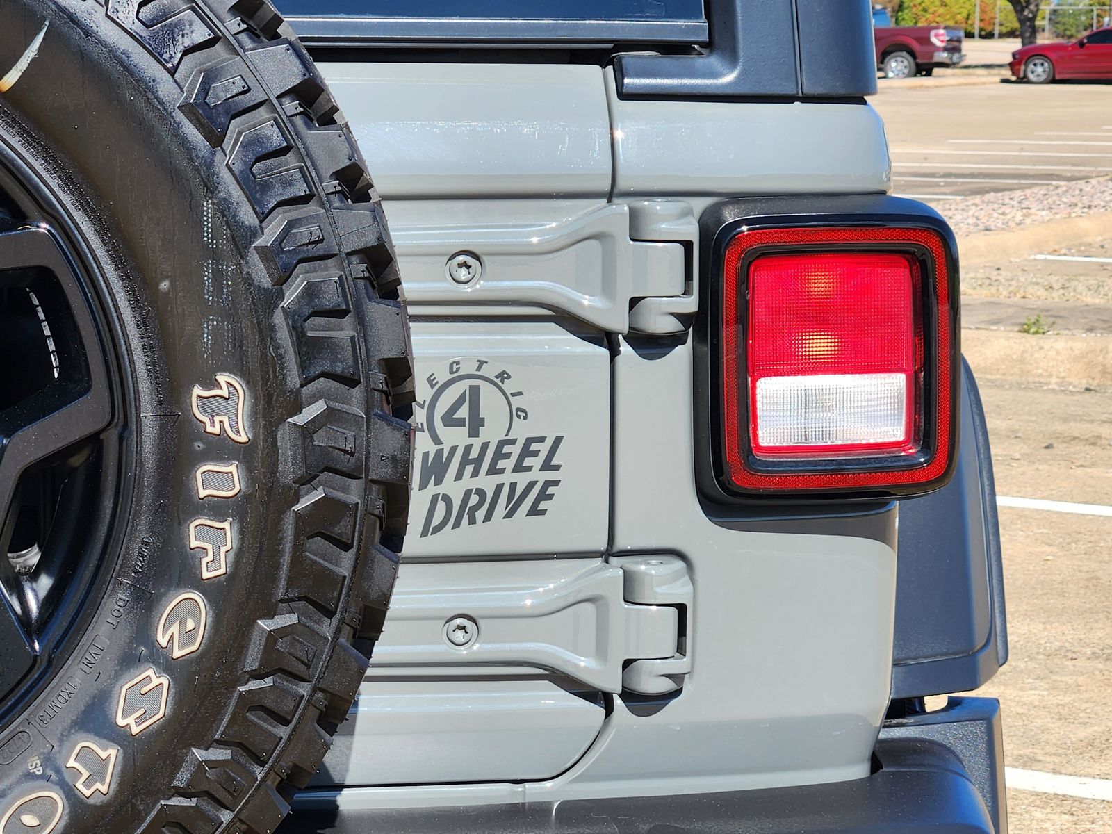 Used 2023 Sting-Gray Clearcoat Jeep  image 16