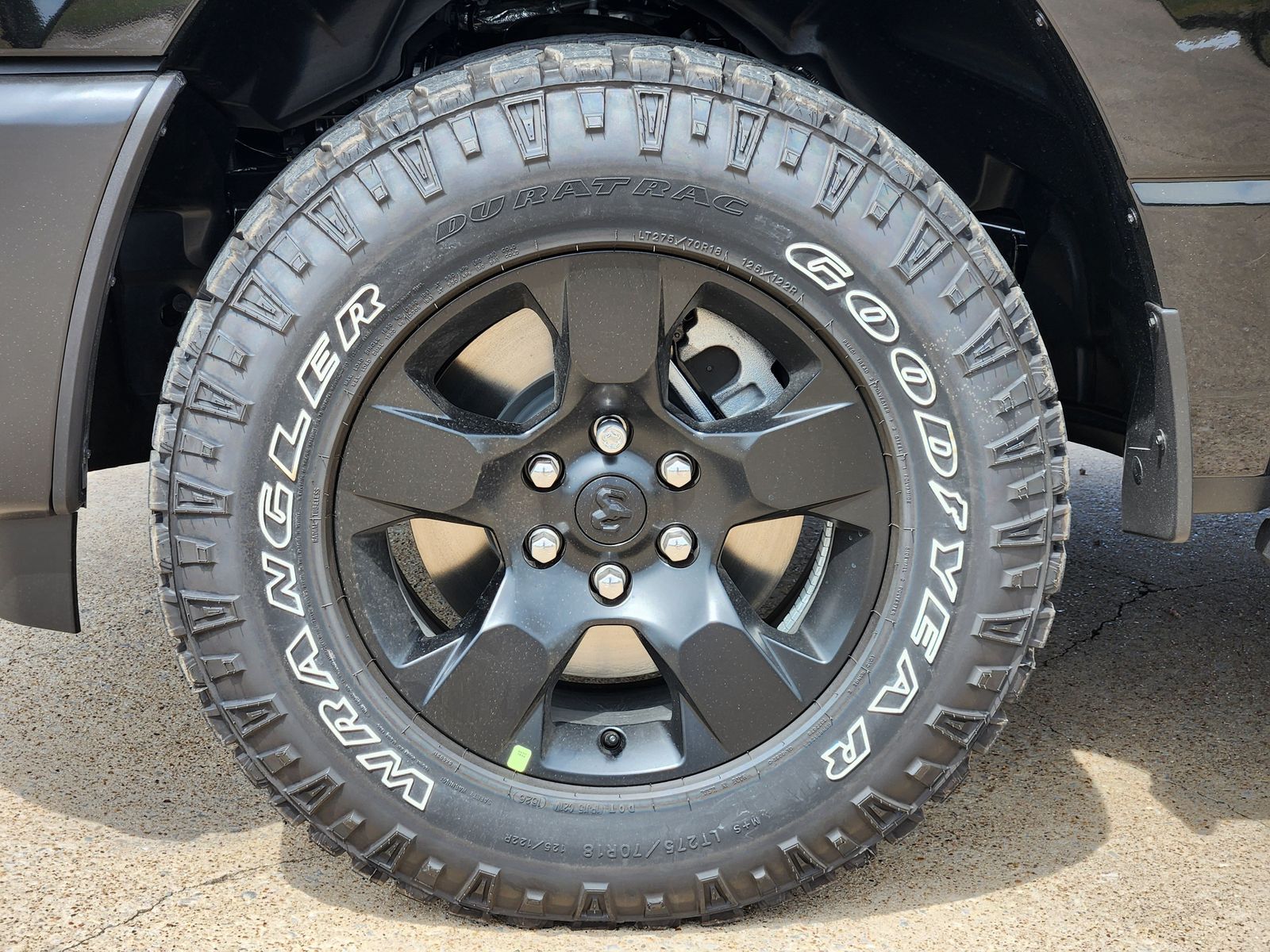 New 2026 Diamond Black Crystal Pearlcoat Ram WARLOCK CREW CAB 4X4 5