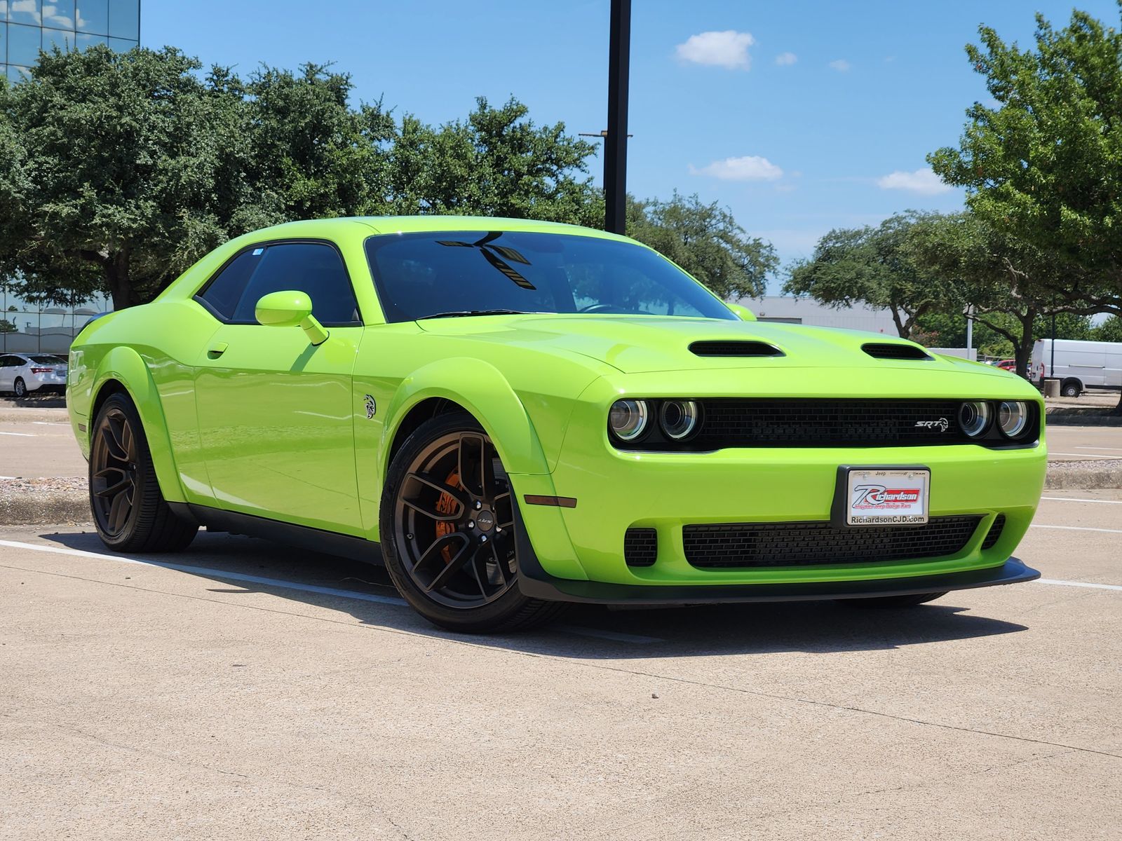 2023 Dodge Challenger SRT Hellcat Widebody Jailbreak Auto's photo
