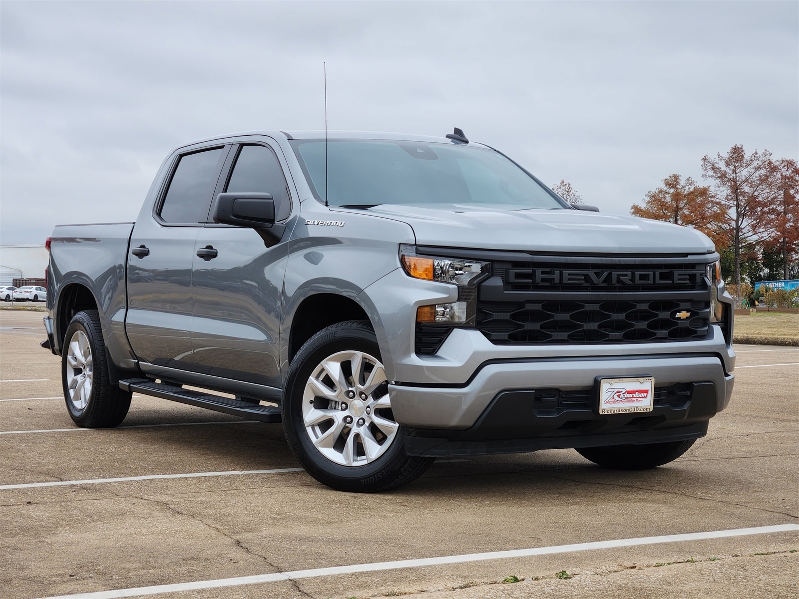 2024 Chevrolet Silverado 1500 Custom's photo