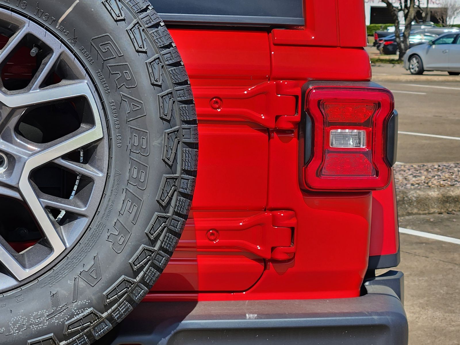 New 2026 Firecracker Red Jeep 4-DOOR SAHARA image 16