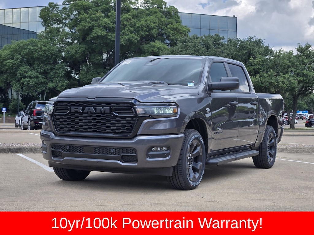 New 2026 Ram 1500 EXPRESS CREW CAB 4X4 5'7 BOX Pickup