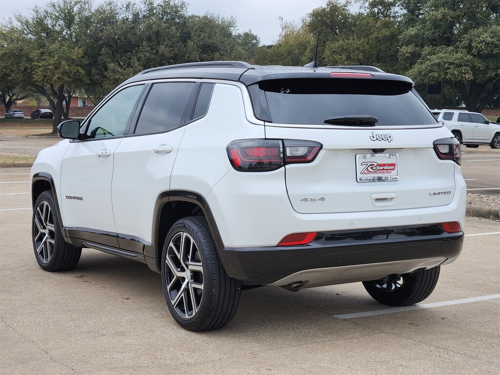 Used 2024 Jeep Compass Limited SUV