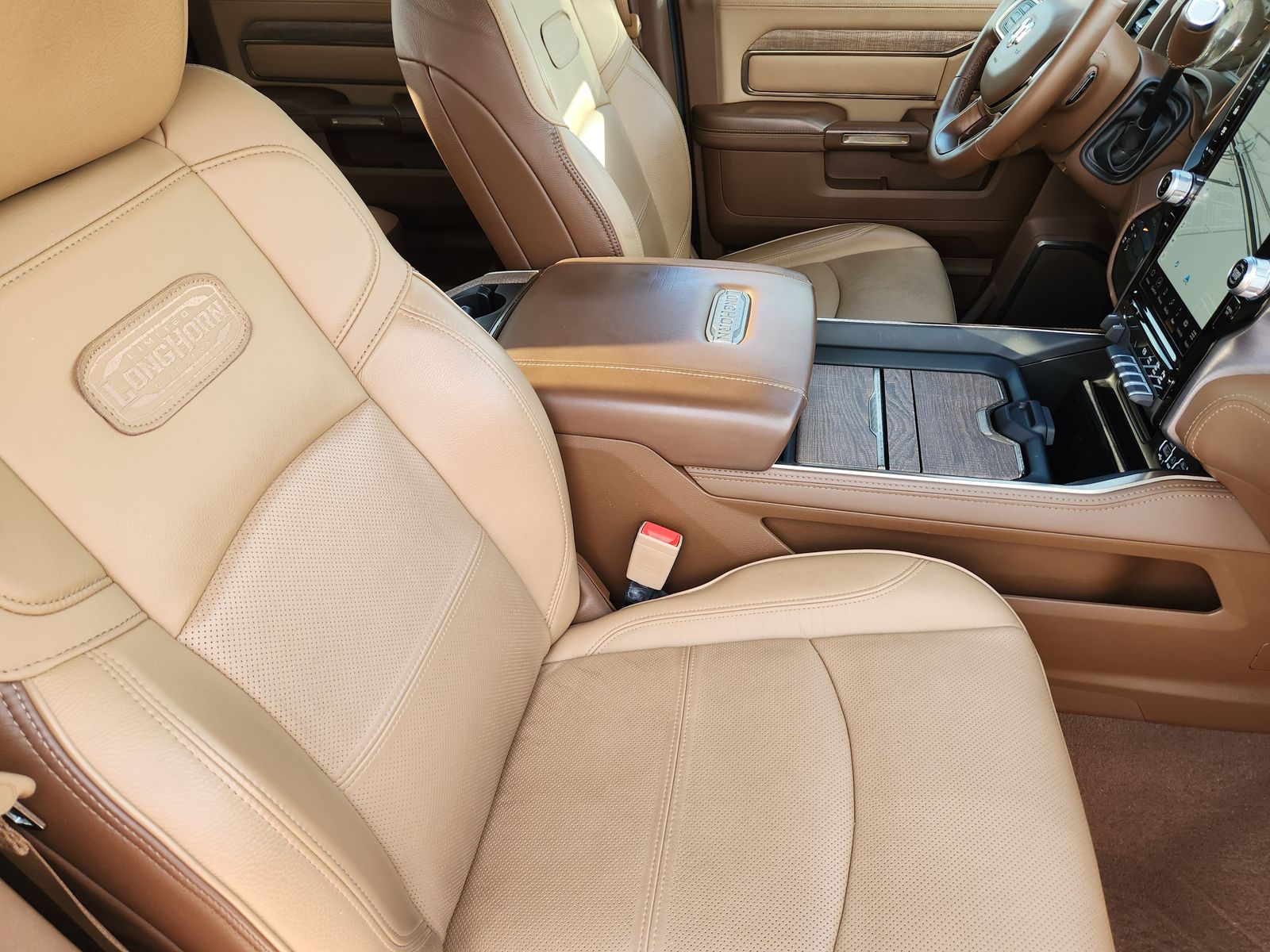 Used 2022 Diamond Black Crystal Pearlcoat Ram Longhorn image 26