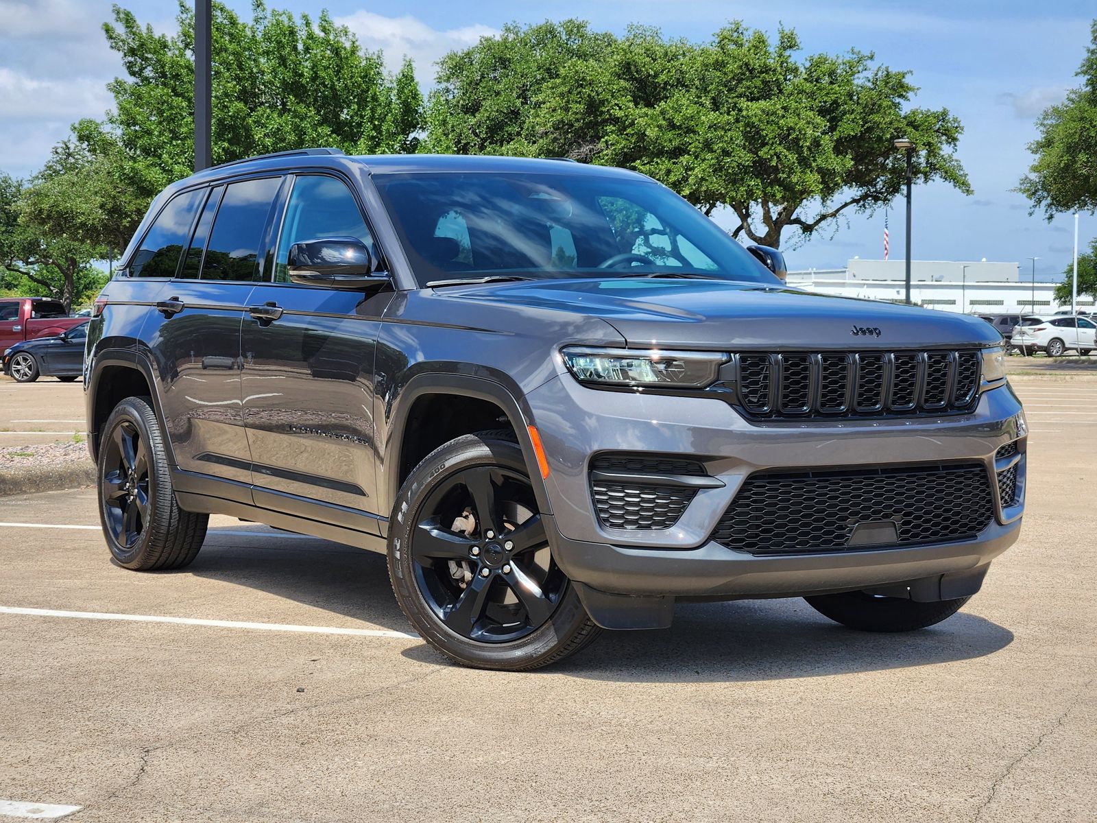 2024 Jeep Grand Cherokee Altitude X 4x4's photo