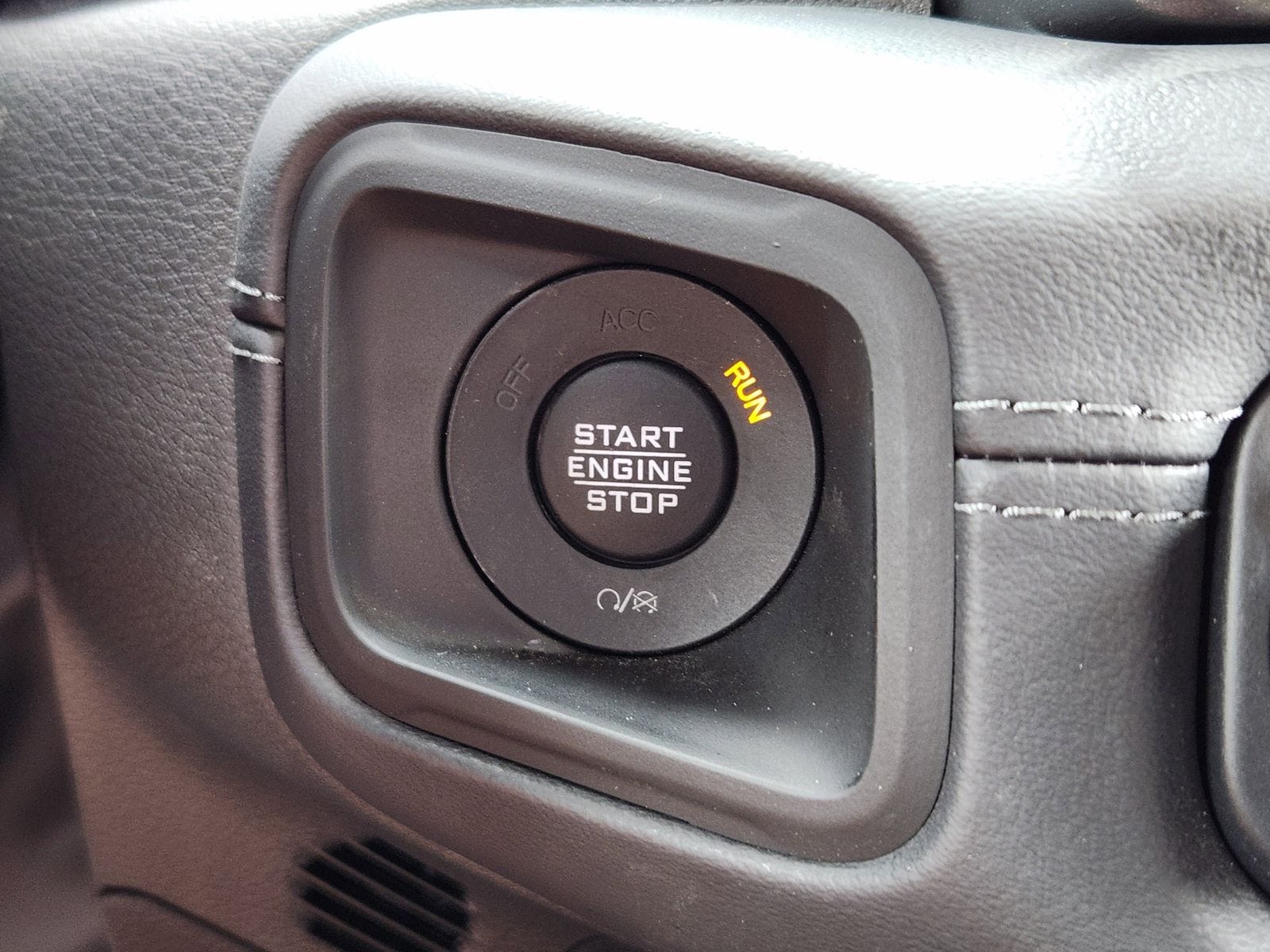 Certified Used 2025 Firecracker Red Jeep Sahara image 30