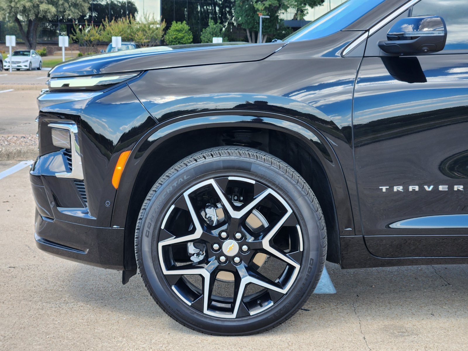 Used 2026 Mosaic Black Chevrolet High Country image 17