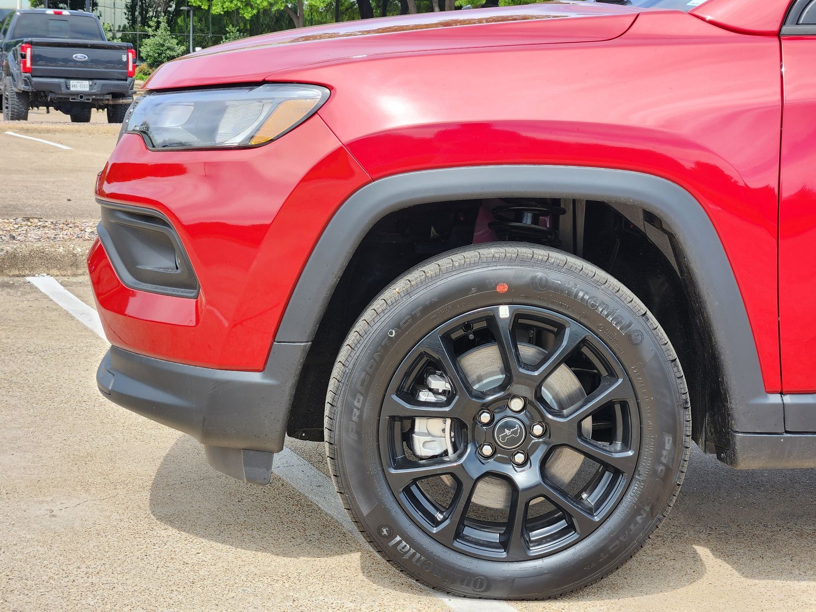 New 2026 Red Hot Pearlcoat Jeep LATITUDE ALTITUDE 4X4 image 8