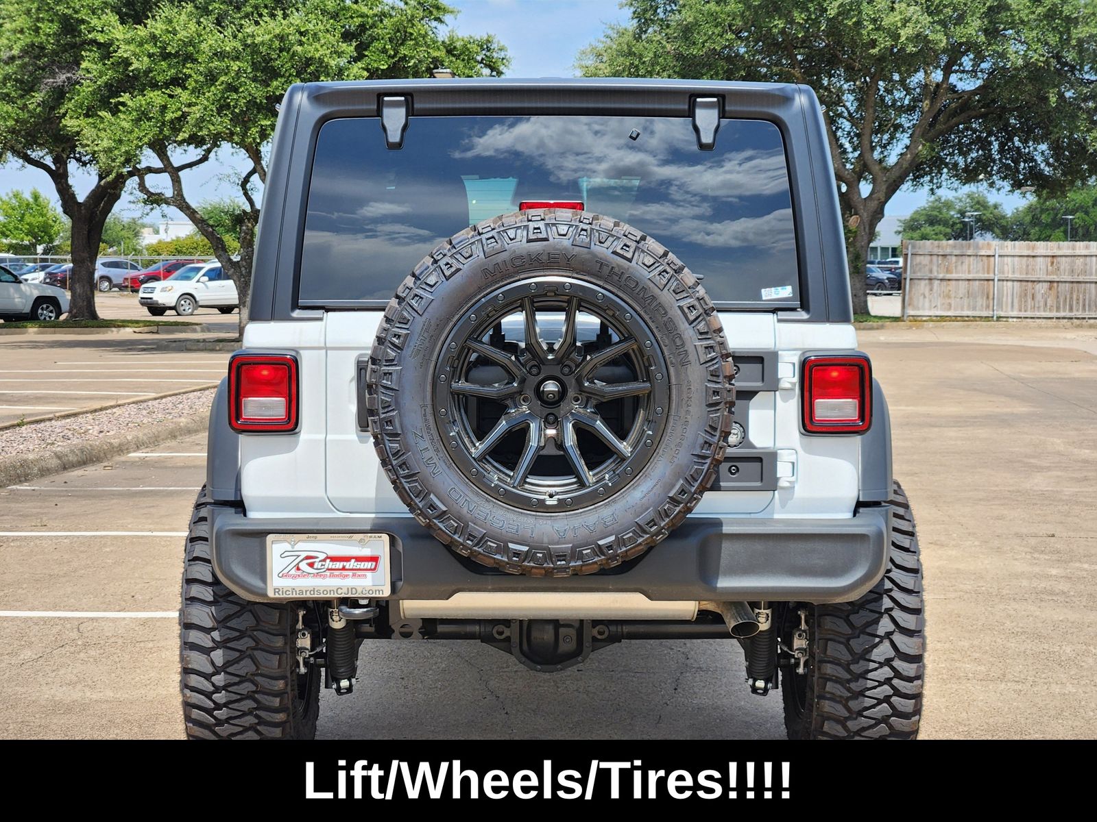 New 2026 Bright White Jeep 4-DOOR SPORT S image 5