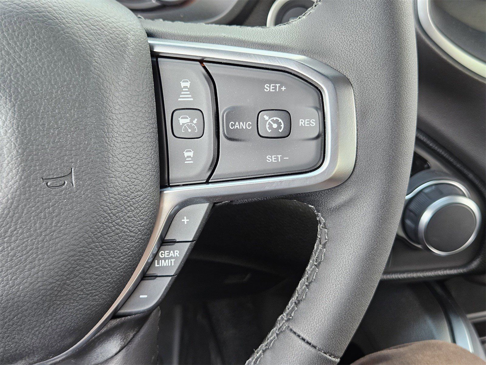 New 2026 Diamond Black Crystal Pearlcoat Ram LONE STAR CREW CAB 4X4 5