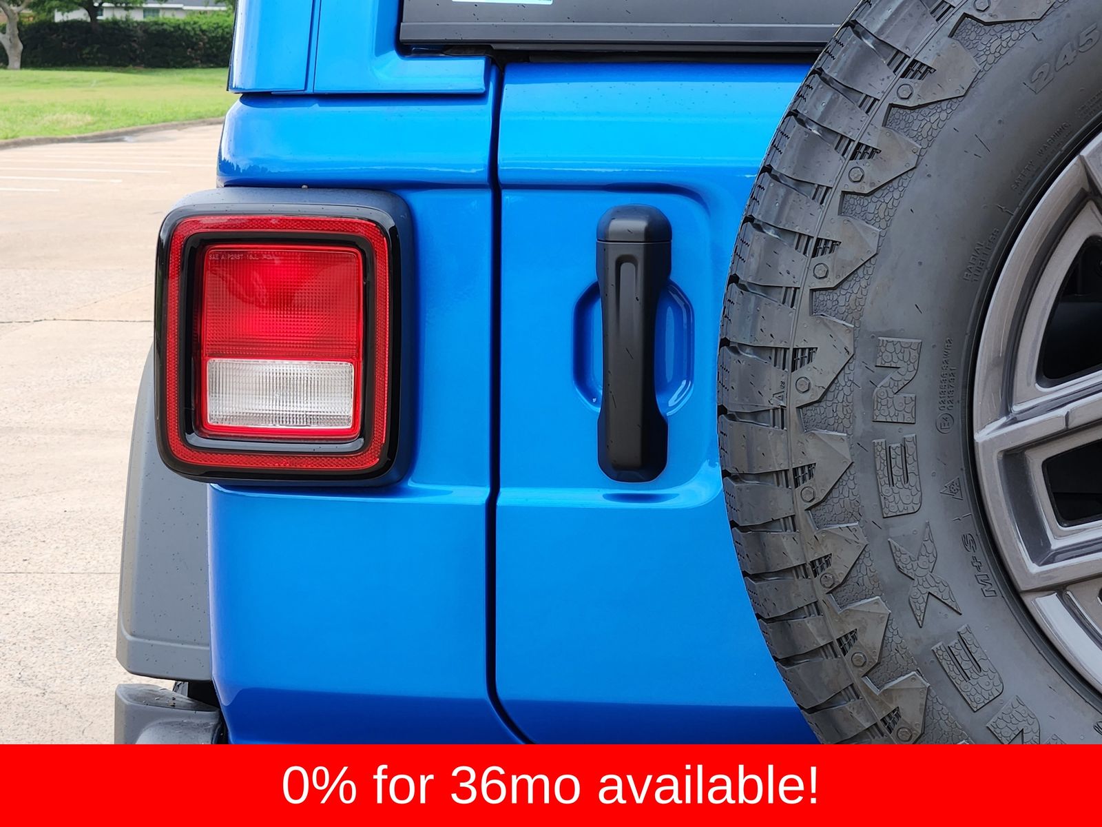 New 2026 Hydro Blue Pearlcoat Jeep 4-DOOR SPORT S image 15