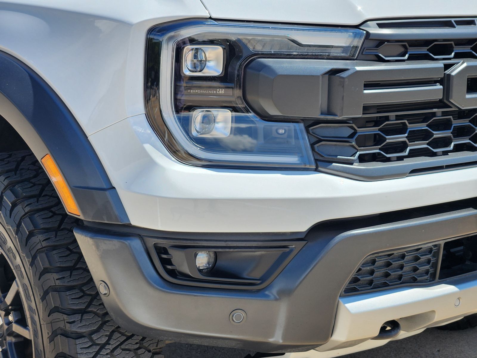 Used 2024 Oxford White Ford Raptor image 9