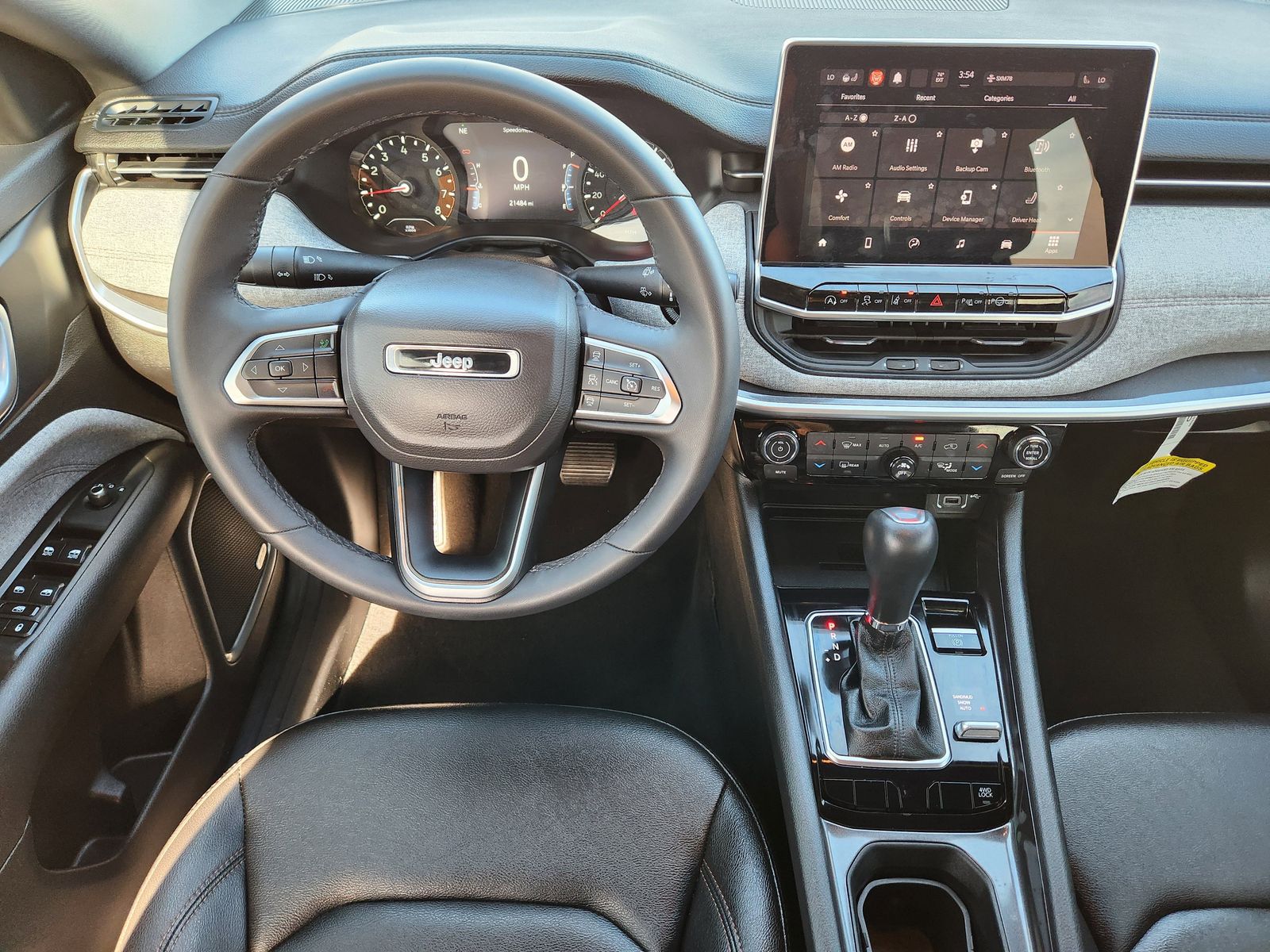 Used 2024 Bright White Jeep Latitude Lux image 37