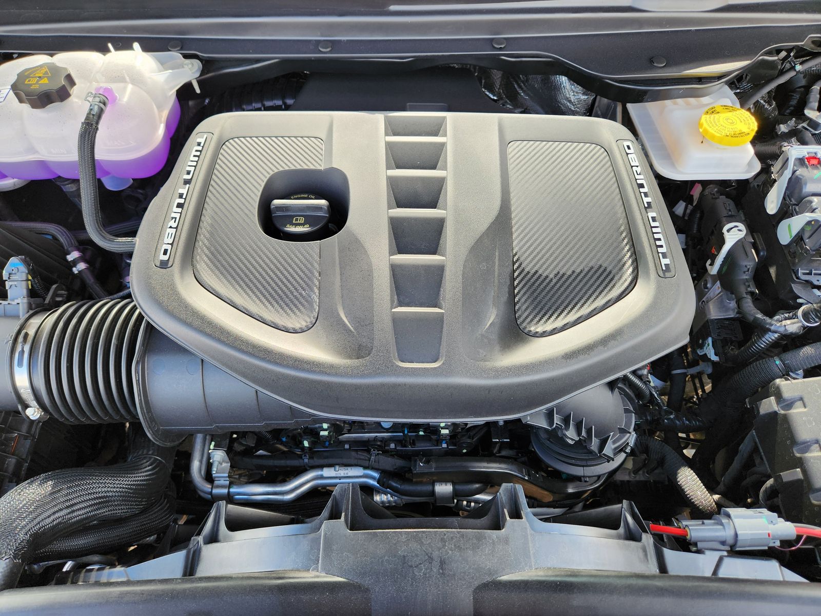 New 2026 Diamond Black Crystal Pearlcoat Ram TUNGSTEN CREW CAB 4X4 image 43