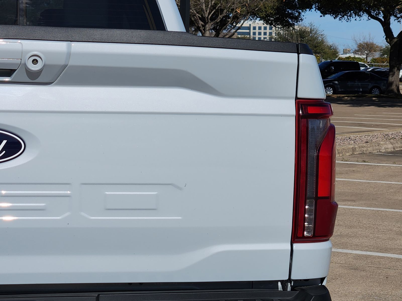 Used 2025 Space White Metallic Ford Lariat image 16