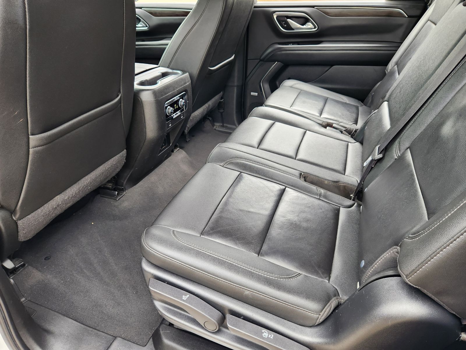 Used 2022 Summit White Chevrolet LT image 39