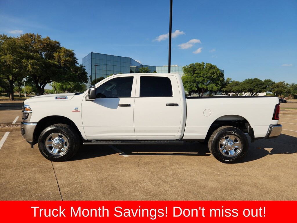New 2026 Ram 2500 TRADESMAN CREW CAB 4X4 6'4 BOX Pickup