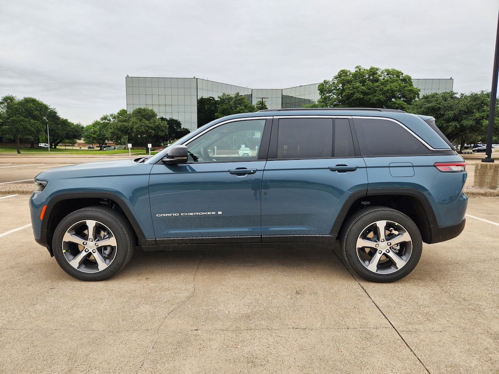 New 2026 Jeep Grand Cherokee LIMITED 4X2 Sport Utility