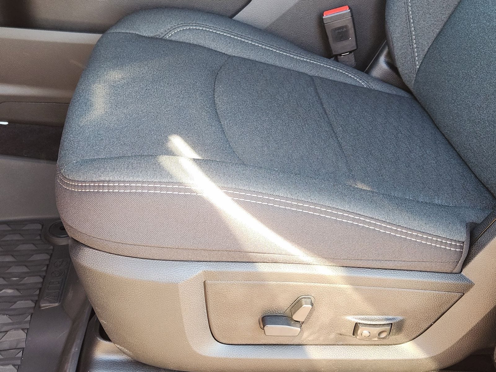 New 2026 Molten Red Pearlcoat Ram LONE STAR CREW CAB 4X4 6