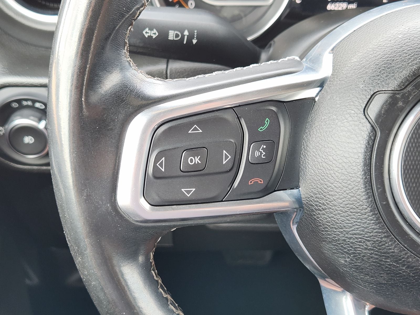 Used 2022 Black Jeep Unlimited Sahara image 36