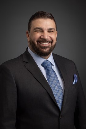 Staff member David Ortiz from ID_87ac86e9afa0