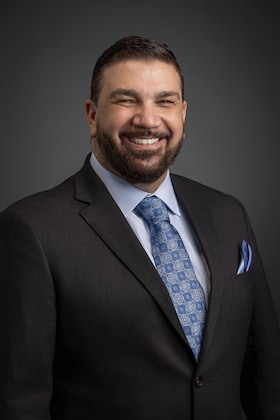 Staff member David Ortiz from ID_87ac86e9afa0