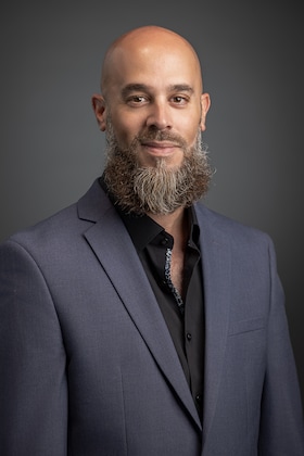 Staff member Iyad Elwir from ID_7bd9b6ba03e4
