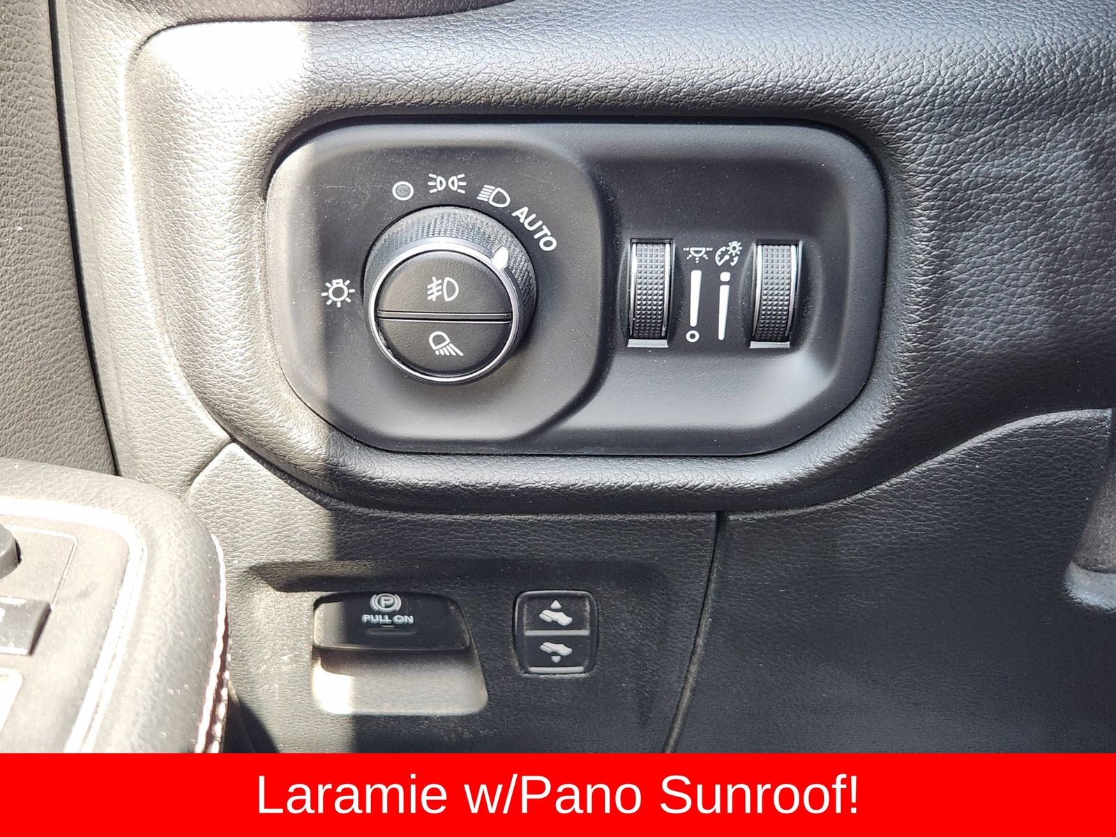 Used 2023 Bright White Ram Laramie image 32