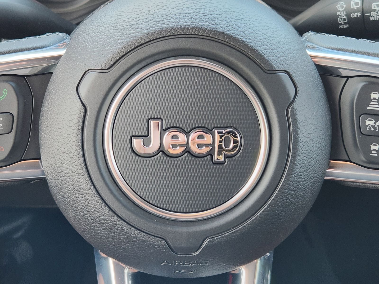 New 2026 Firecracker Red Jeep 4-DOOR SAHARA image 38